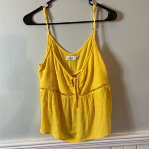Hollister Yellow Boho Cami Tank Top – Flowy Summer Blouse – Size Medium